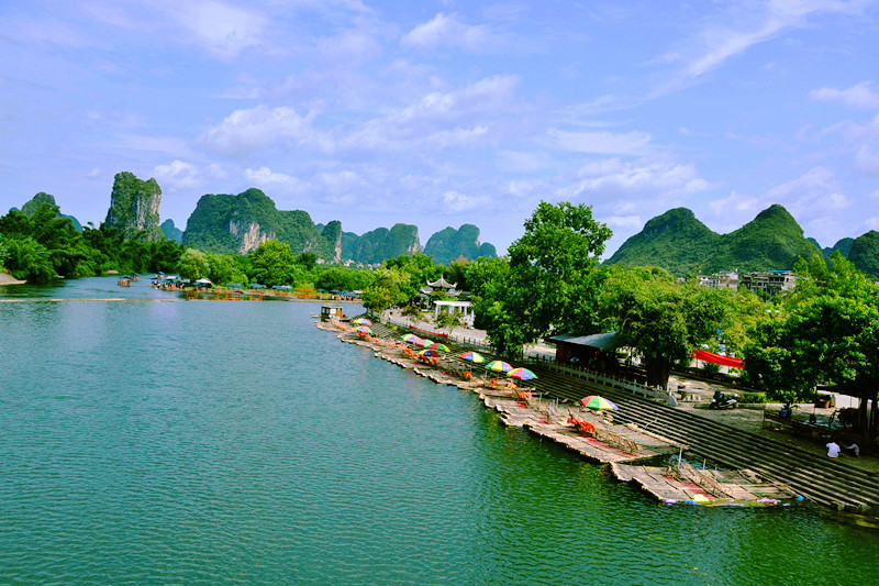 探索张家界的旅游景点：自然奇观与文化遗产的完美融合